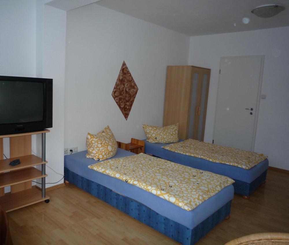 Zweibettzimmer